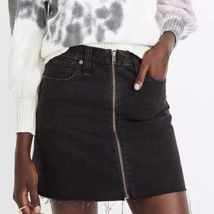 Madewell Rigid black Denim Skirt in Lunar Wash Raw Hem Zip 28 (8) mod goth punk